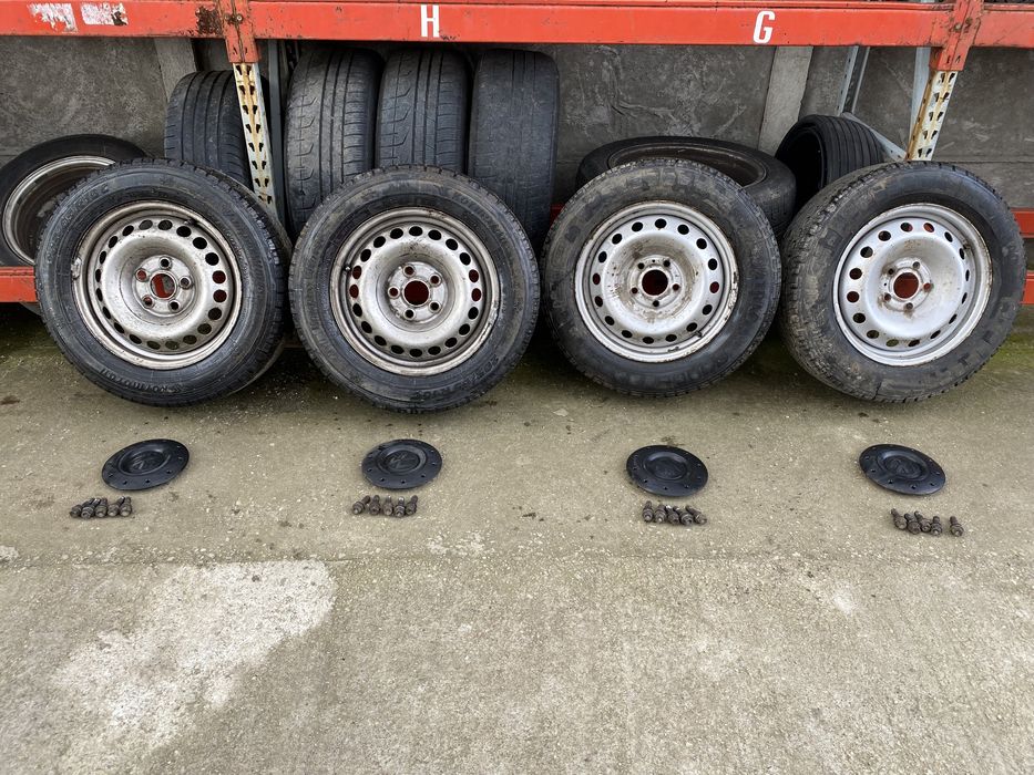 Jante+cauciucuri 205/65R16C Vw Transporter T5 Pret 1000 lei setul