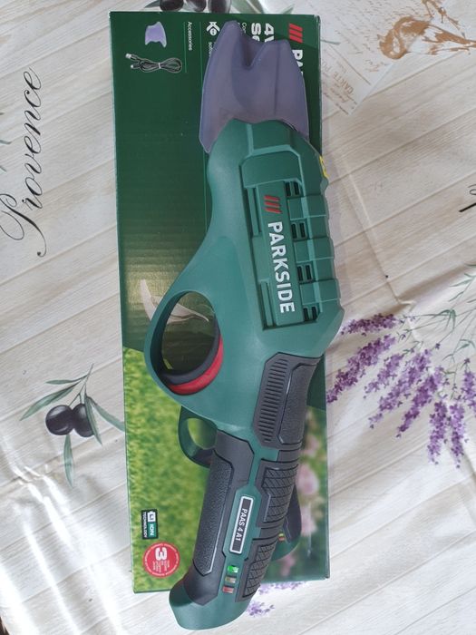 Градинска ножица PARKSIDE 4V