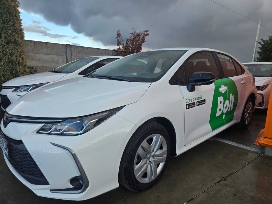 Închirieri Auto Toyota Corolla Hidrid pt Ridesharing