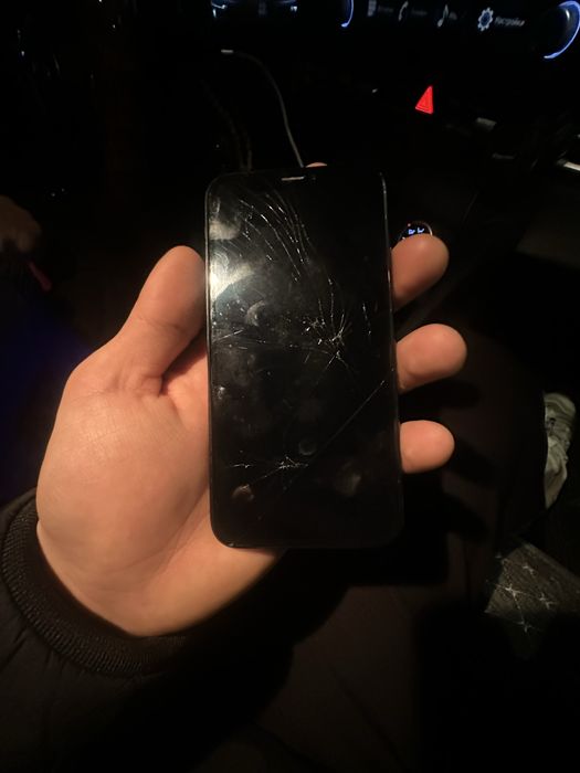 Айфон XS 64гб срочно