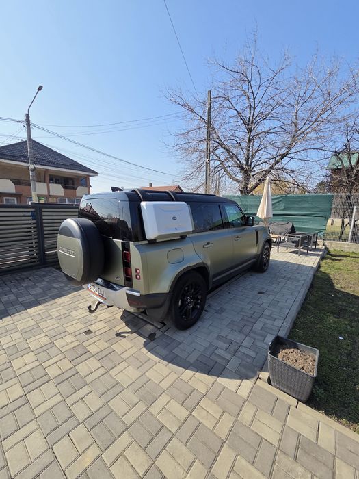 Predau leasing (sau vand) Land Rover Defender fabr. 2021,  impecabil