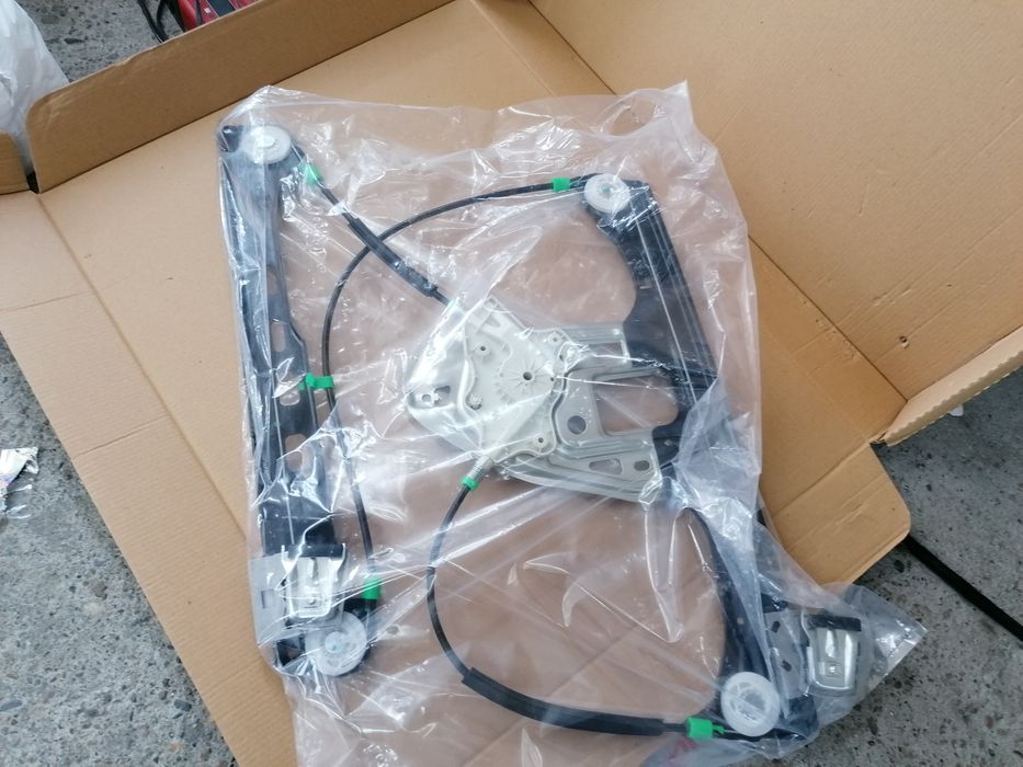 Ел механизъм за  стъкло мерцедес ц-klasa w203