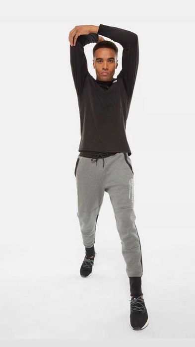 The North Face Унисекс тениска с дълъг ръкав /Black/