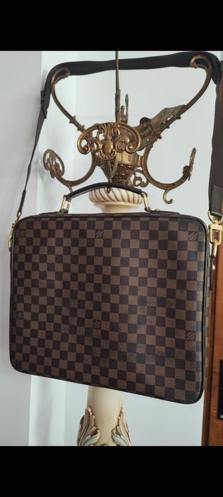 Louis Vuitton multi pochette