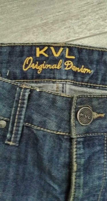 Blugi pentru bărbați modele diverse 1+1 gratuit