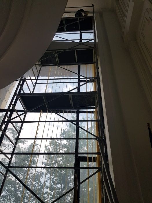 Schela mobila de inchiriat ( 8.5 m )   70 lei/zi