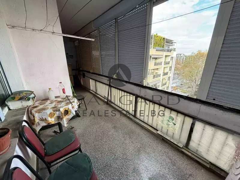 Продава се Тристаен апартамент в Пловдив, Център - 100 кв.м за 1530 €/кв.м - Снимка #14