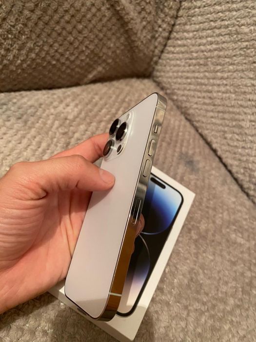 Iphone 14 pro торг есть.