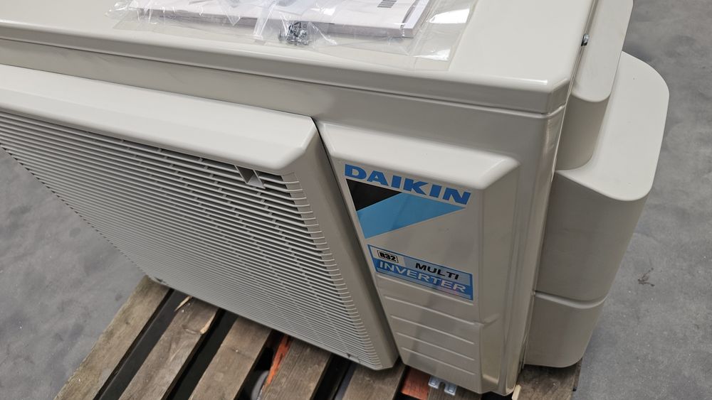 Ново външно тяло Daikin multi 3MXF52A2V1B9 с транспортни забележки