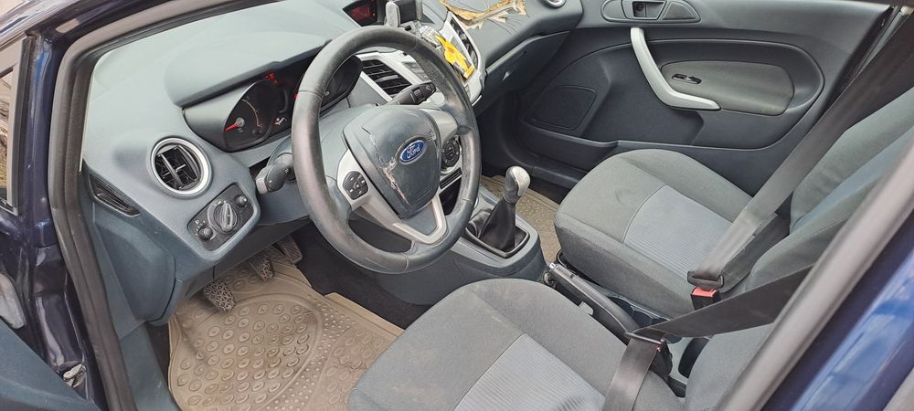 Ford Fiesta 2012 Euro 5 Benzina+GpL ! Avariat / Lovit ! Pret fix  !