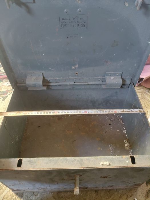 Продам сейф ящик металлический