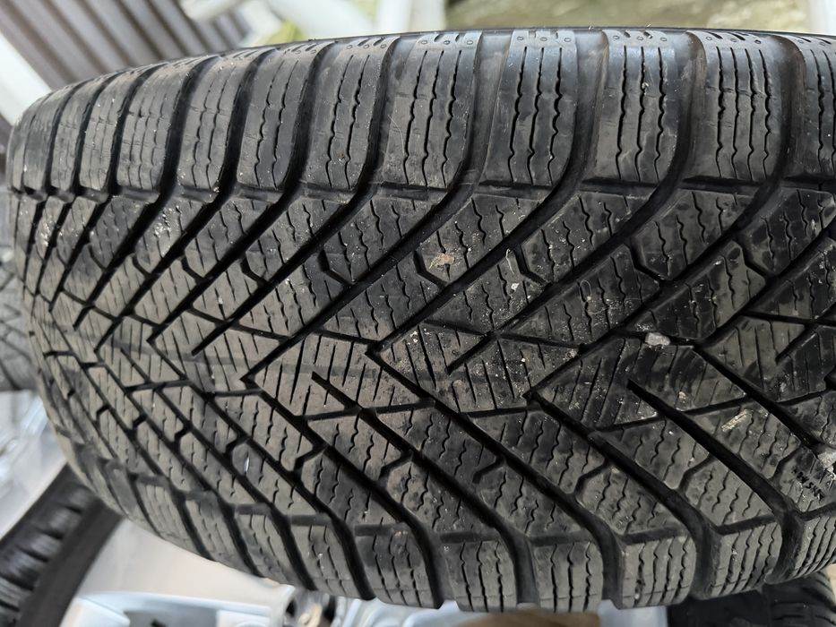 Jante 5x112 r17 225 45 pirelli iarna