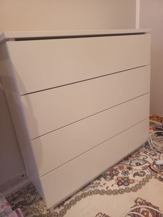 Комод и монеж бу