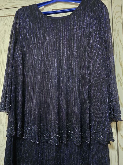 Продаётся платье