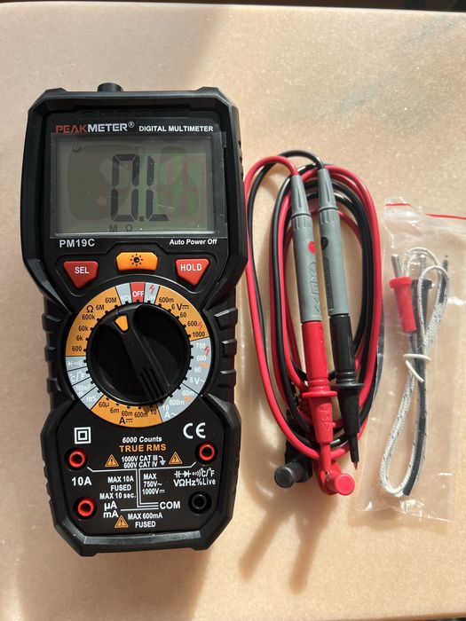 Multimetru digital TRMS 6000 numar AC/DC tensiune curent