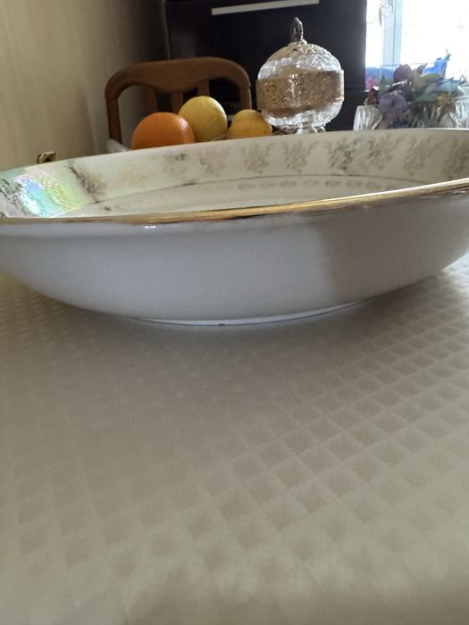 богемия  Мадонна екі үлкен ет табақ