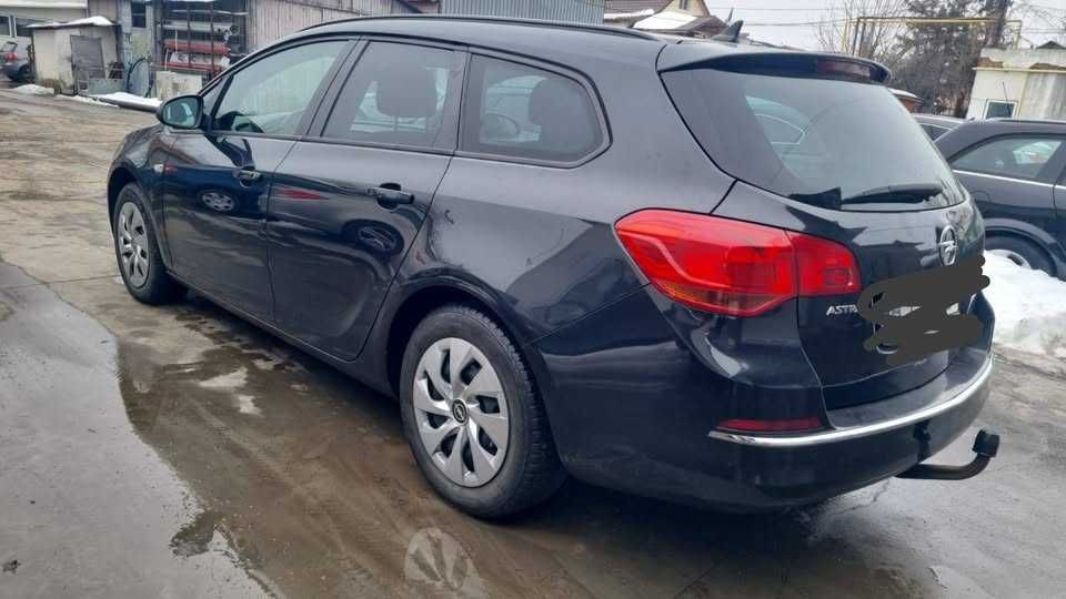 OPEL Astra 2013 — imagine 4