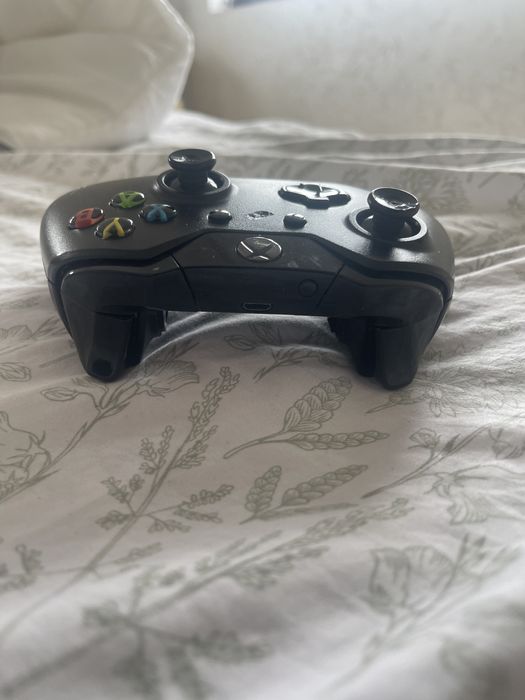 Controller pentru: XBOX ONE: SERIES:S model vechi