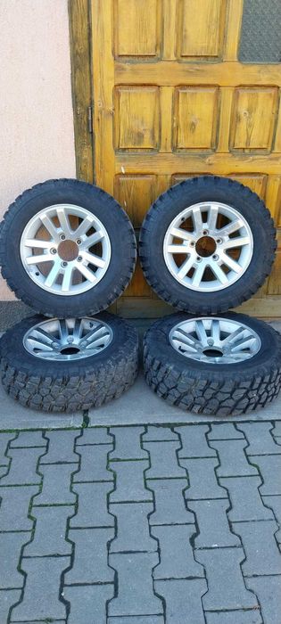 Anvelope de teren 215/65/16 Suzuki