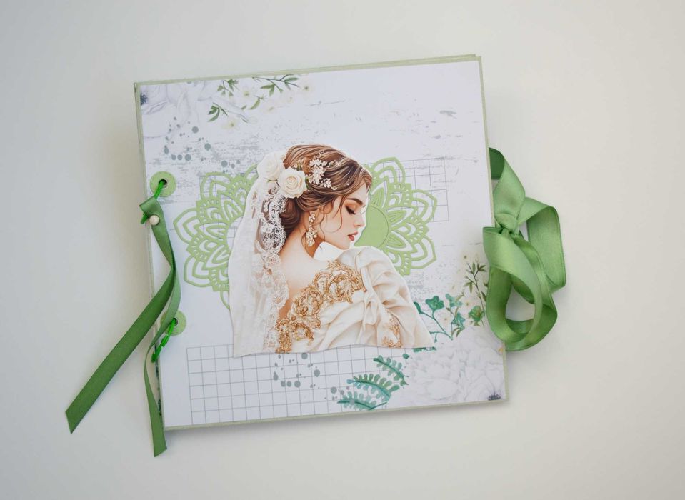 Албум за моминско парти - ръчна изработка. Има налични!