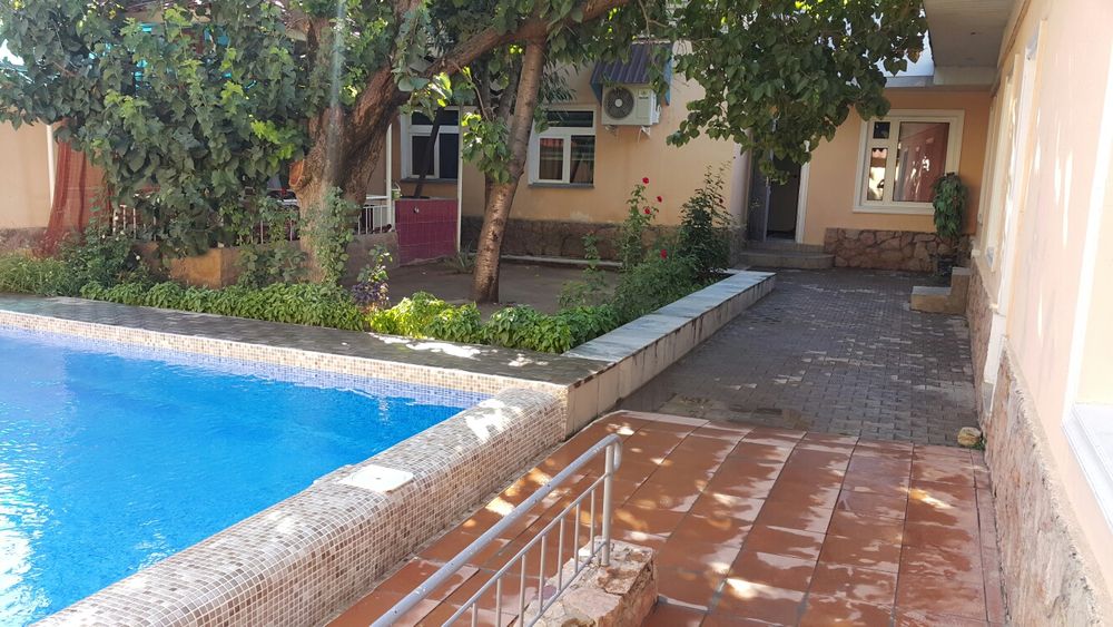 Дача Чорбогда маклерсиз .400 минг 2- кишига  600 минг 4 кишига.