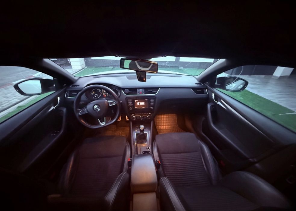 Skoda Octavia Break - 2.0 diesel - 184 cp - pachet VRS - 220.000 km - 2016 /// Didi AUTO