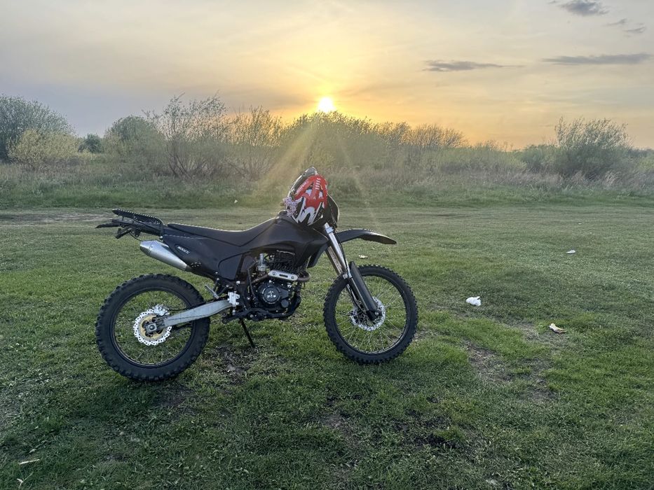 Продам эндуро  хингузин 06 300