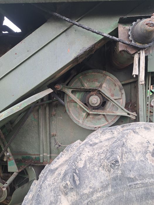 Combina John deere  730  John deere  630