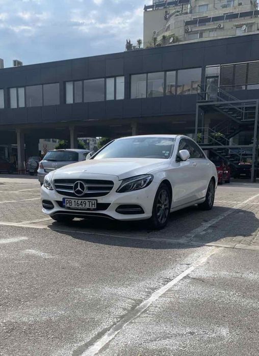 Mercedes-Benz C 220