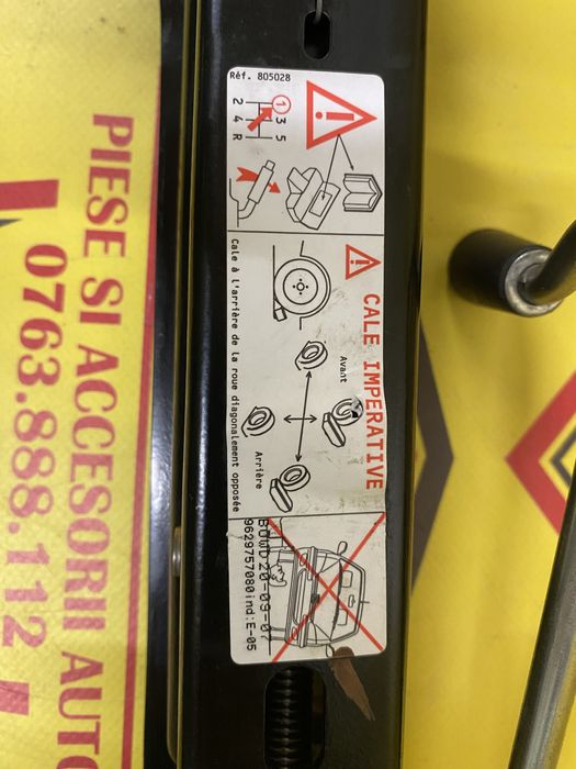 Cric auto original OEM Peugeot 206 208 306 308 Citroen C1 C2 C3