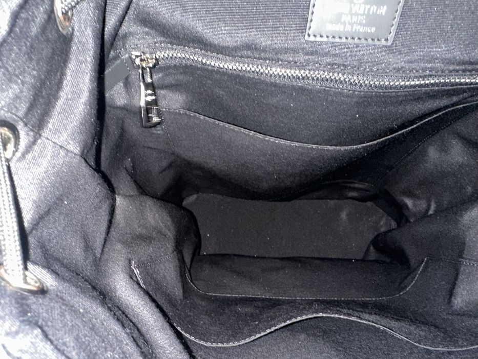 Rucsac barbatesc, f. Incapator, rezistent, culoare gri , negru