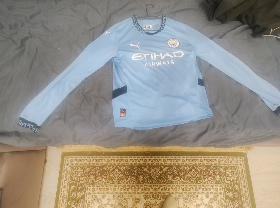 форма: Manchester city