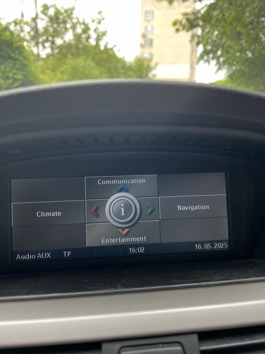 CCC екран и лайстна за голяма навигация e90/e91