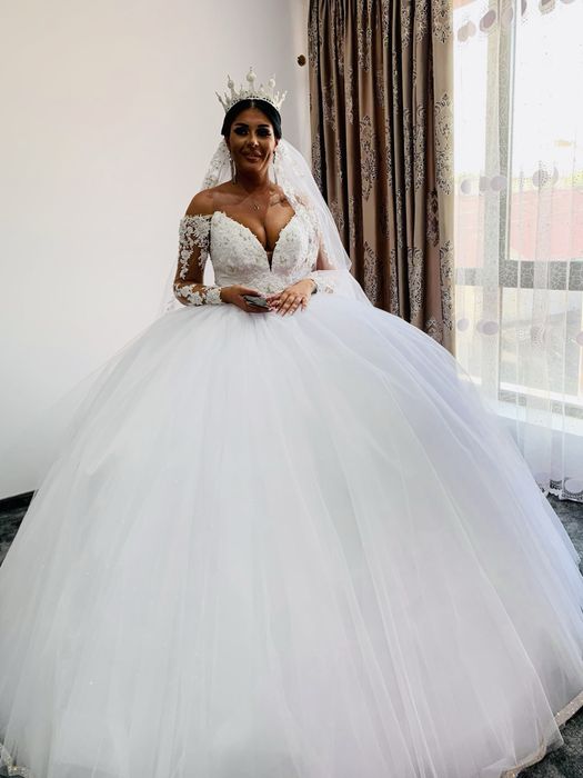 De vanzare rochie de mireasa