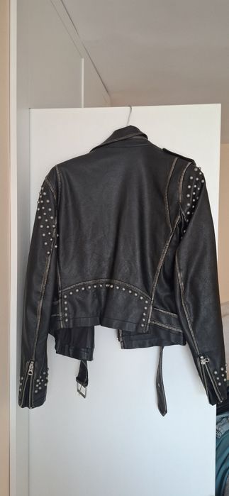 Кожено яке Зара, Zara