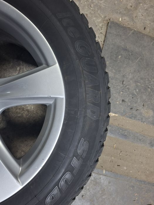 Продам резину с дисками.