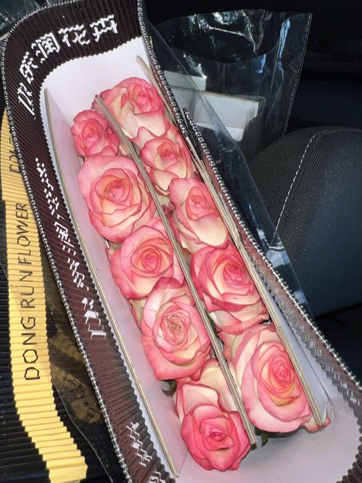 Розы оптом.