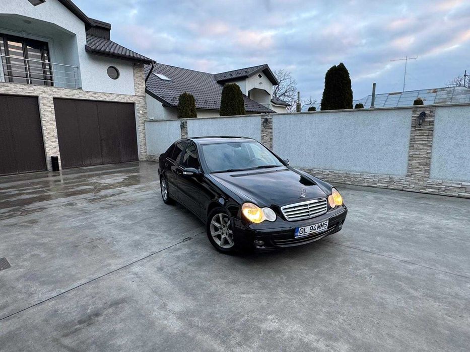 MERCEDES-BENZ C-Class 2005 — imagine 2