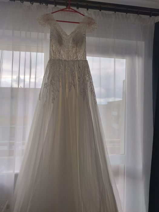 Rochie de mireasa mărimea s