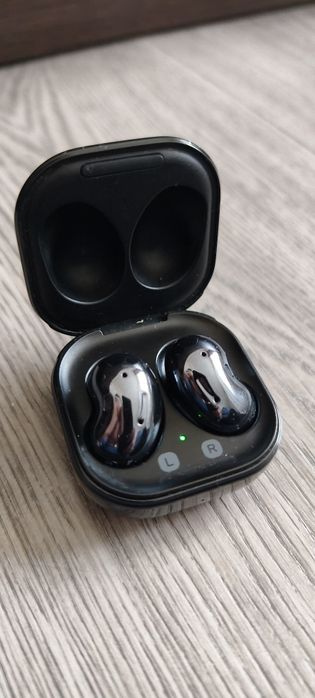 Samsung Buds Live