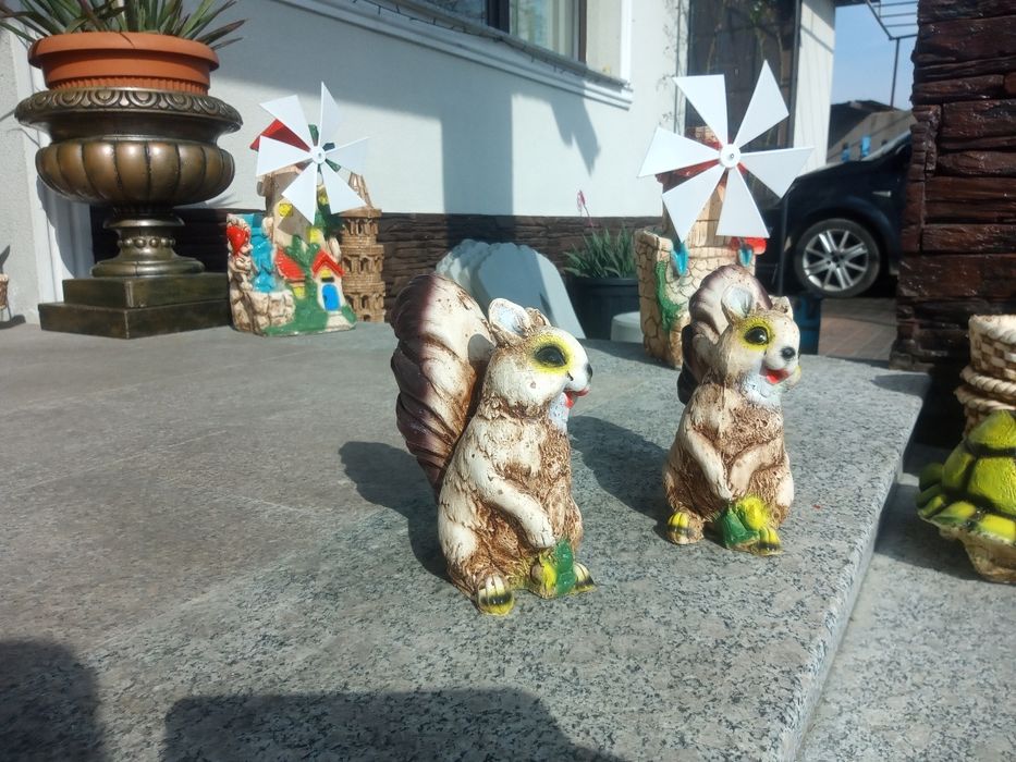 Decorațiuni grădină ghivece tălpi uriaș