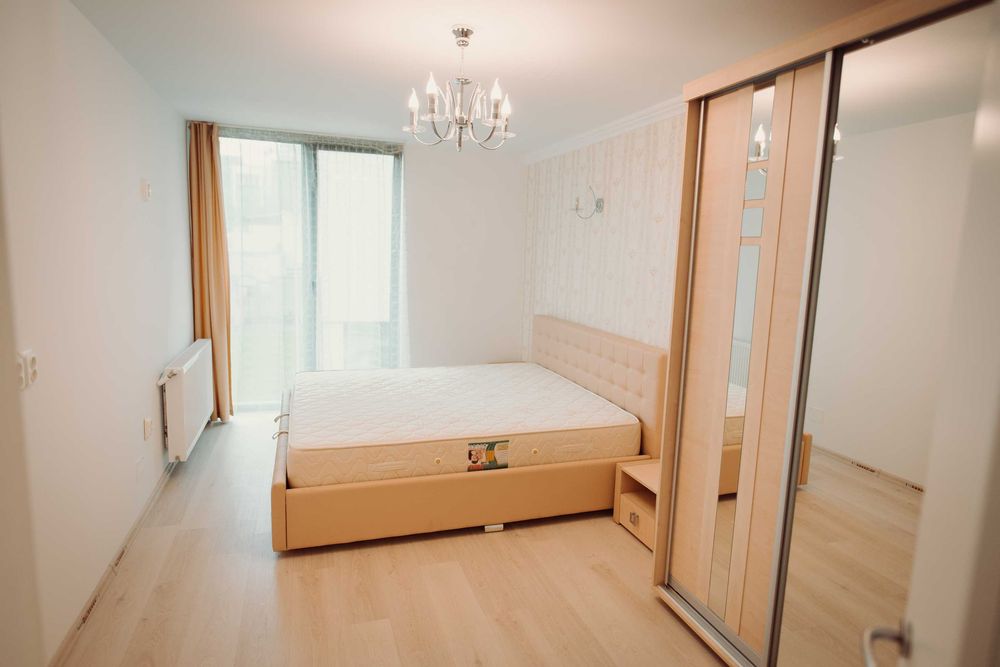Inchiriez apartament Cluj-Marasti etaj 1 decomandat mobilat
