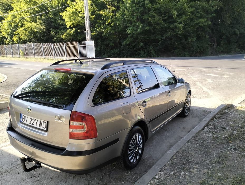 Vând Skoda Octavia 2