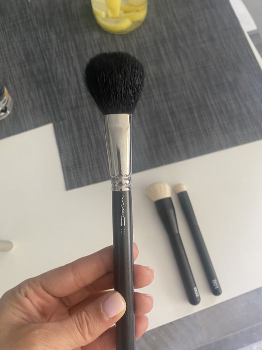 Четки за грим MAC REPHR