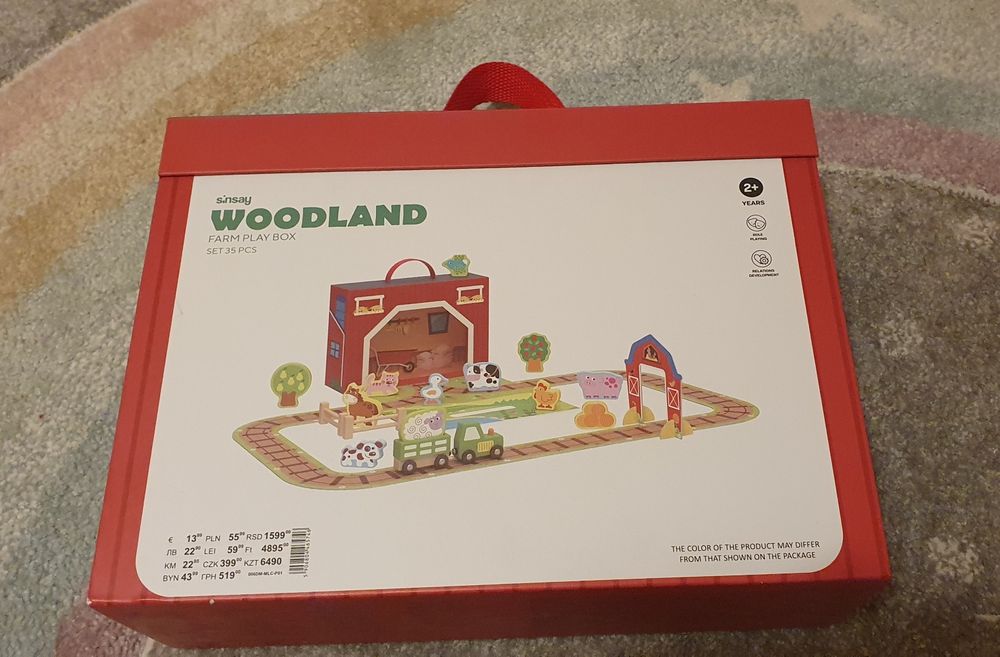 Детска дървена играчка ферма