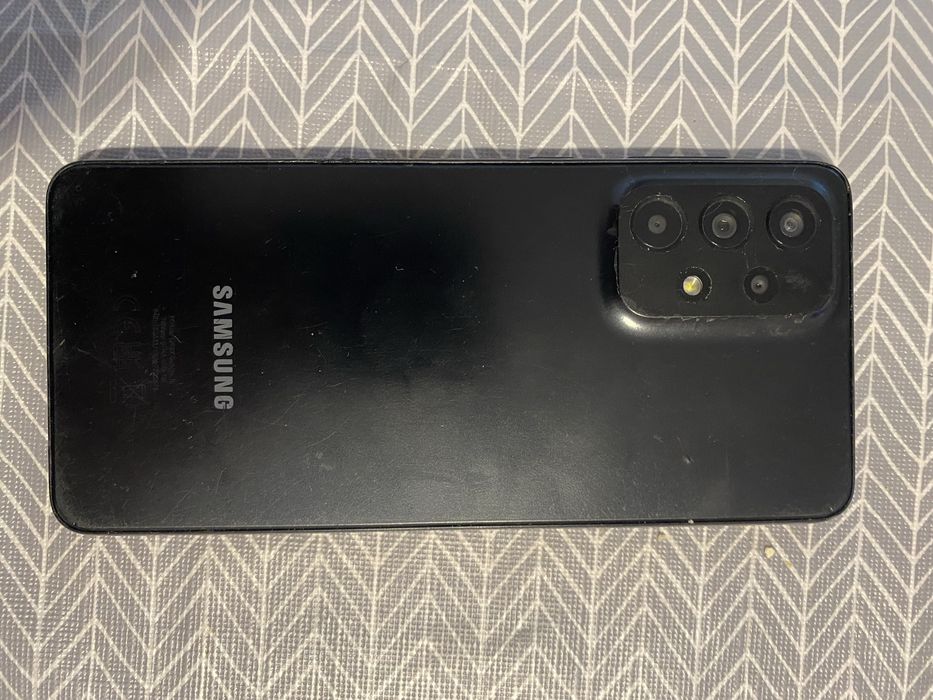Мобилен телефон Samsung A33