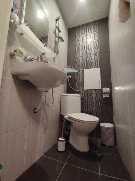 Дава се под наем Двустаен апартамент в Бургас, Славейков - 57 кв.м за 331.5 € - Снимка #5