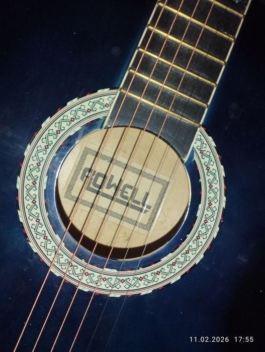 Gitara satiladi 38 lik