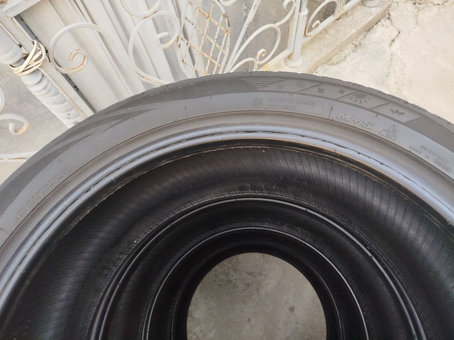 245 45 R19 Shina Rotalla