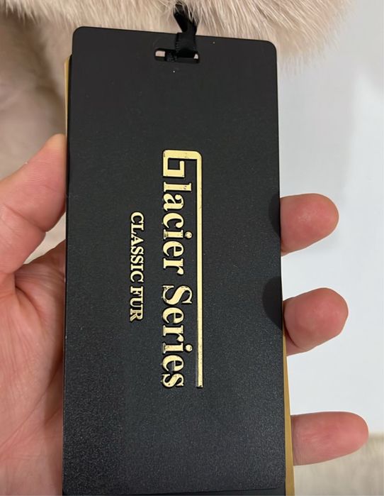 Продам норковую шубу новый